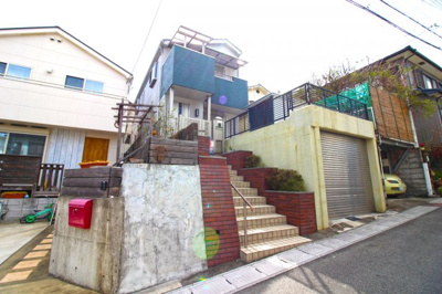 【外観】 | 宇治市宇治大谷　中古戸建 | 小・中学校が近く親御様は安心して頂けます。