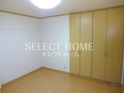 【寝室】 | グランチェスタＢ | 落ち着いて過ごせるお部屋なので、寝室にいかがでしょうか
