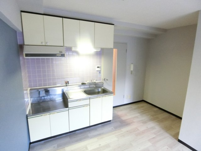 シェラ金剛のキッチン