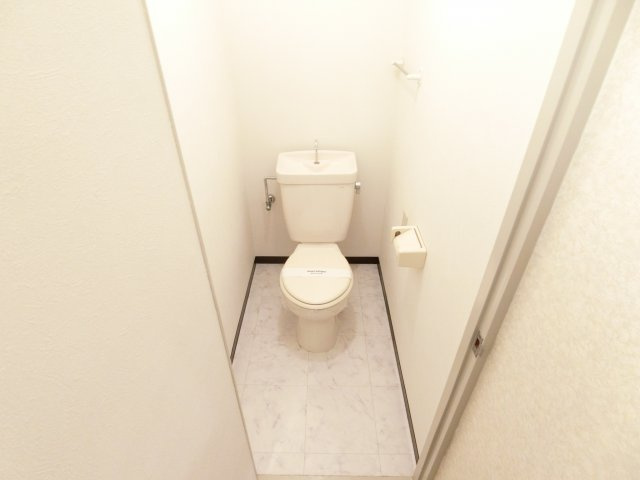 シェラ金剛のトイレ