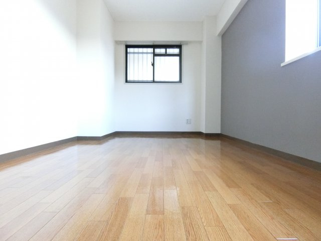 シェラ金剛の寝室