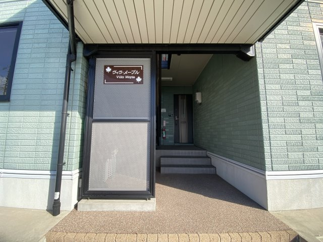 ヴィラ・メープルのエントランス