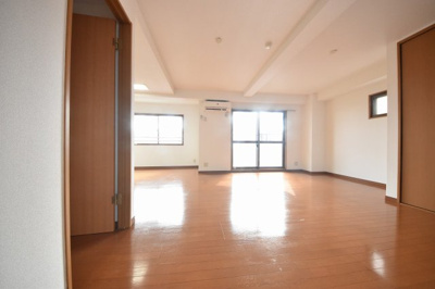 【居間・リビング】 | リルトピアザ