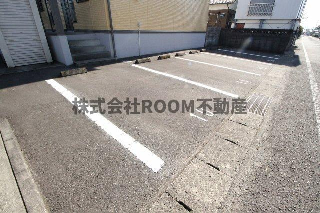 アメニティKの駐車場|駐車場です