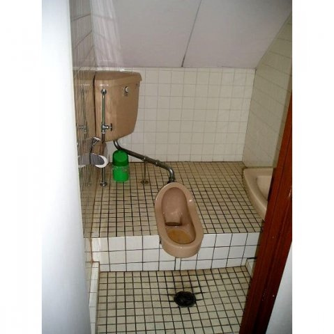 岐阜市東高岩町の事務所の内装