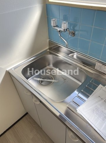 メゾン湊倉庫付住宅のキッチン