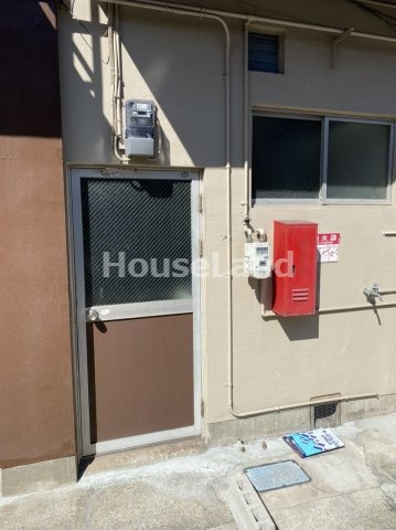 メゾン湊倉庫付住宅