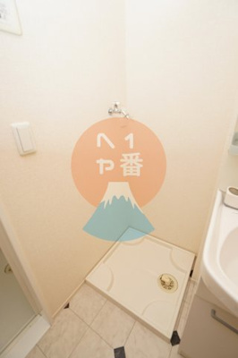 【洗面所】 | スリーエイト扇 | うれしい室内洗濯機置き場です　※参考写真です