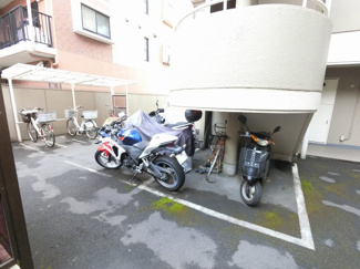 【その他共用部分】 | バイク置場です。
