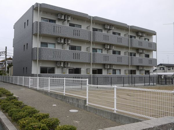 アンジュール川方