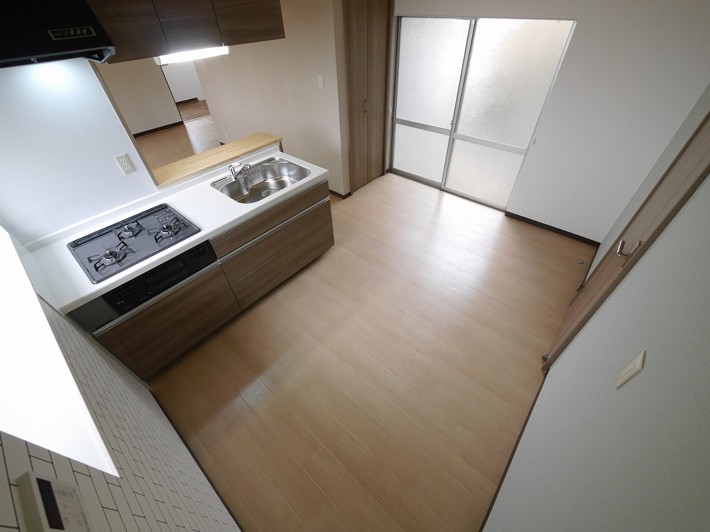 鈴蘭台南町6丁目貸家のキッチン