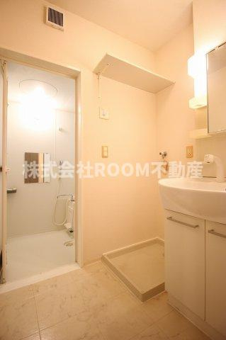 グランカーサの洗面所|スペースが確保できる洗面所です