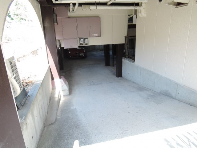 【駐車場】 | マルベリーコート