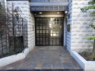 【エントランス】 | アーバンテラス町屋 | アーバンテラス町屋　高級感の感じるエントランス