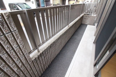 【バルコニー】 | アヴニール福富