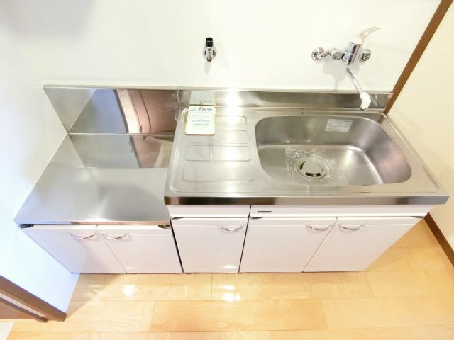 フジパレス楠町のキッチン