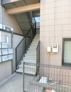 ピュア四谷のエントランス|ピュア四谷