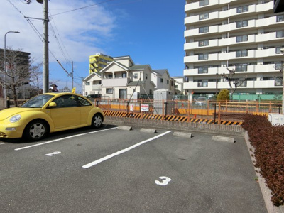 【駐車場】 | レオパレスレグルス津久野