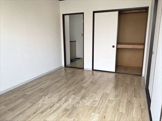 グリーンハイム高陽の寝室