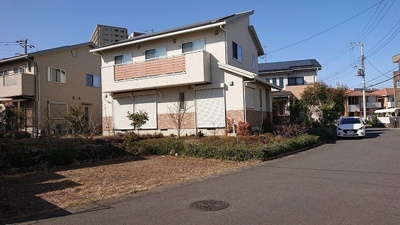 【前面道路含む現地写真】 | つくばみらい市陽光台　オール電化住宅　長期優良住宅 | 6ｍ道路で車庫入れラクチン！