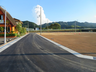 【外観】 | 分譲地内道路（ゆったり幅員６ｍ）
