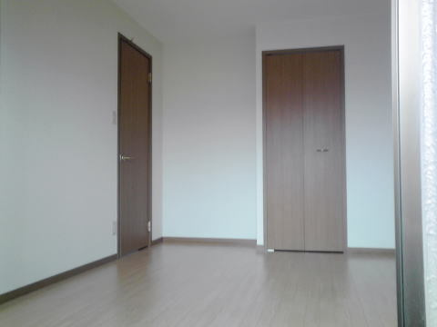 ルミエール・ド・ソレイユの洋室