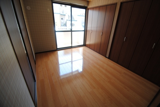 レジデンス21THの洋室