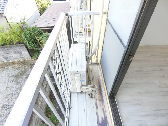 リバーヒル喜志のバルコニー