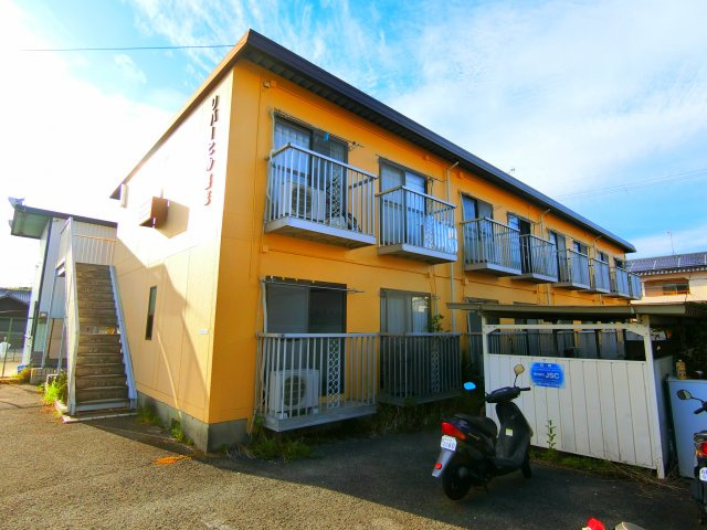 リバーヒル喜志の外観