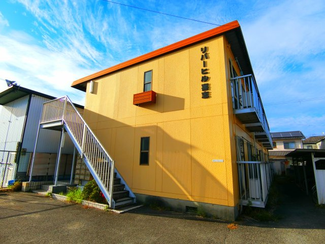 リバーヒル喜志の外観