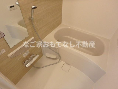 【浴室】 | パインヒルズ岡 | パインヒルズ岡　北名古屋市の物件はなご家おもてなし不動産へ。