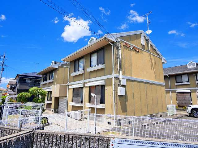 エクレール平城Aの外観