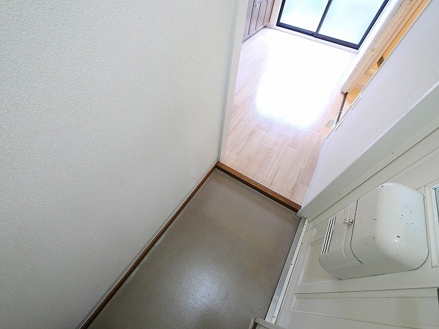エクレール平城Aの玄関|シンプルで使いやすい玄関です