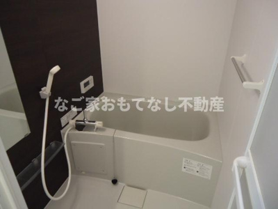 【浴室】 | セレーノ（Sereno） | セレーノ（Sereno）　北名古屋市の物件はなご家おもてなし不動産へ。