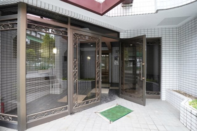 【エントランス】 | ラ・レジダンス・ド・パンデュール