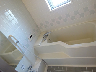 【浴室】 | 《高稼働！12.2％！》水戸市松が丘2丁目一棟マンション