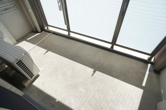 サヴォイブロードストリート　12階のバルコニー|別号室のものになります。現状優先。