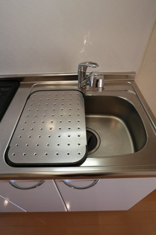 サヴォイブロードストリート　12階のキッチン|別号室のものになります。現状優先。