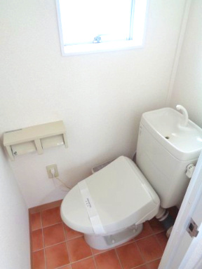 井上ハイツのトイレ|トイレもきれいです