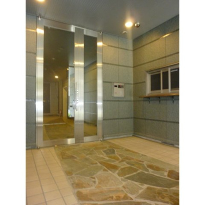 【エントランス】 | リビオン