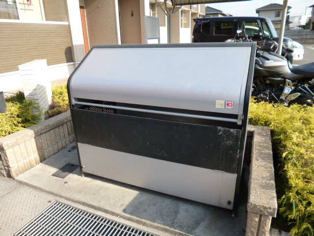 ラッフィナートのその他共用部分|敷地内専用ゴミステーション