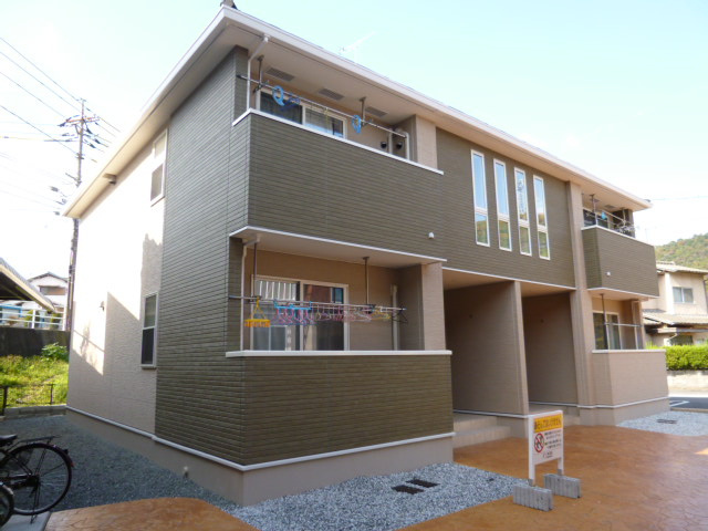 レジデンス　サキBの外観