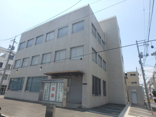 水島西常盤町　事務所ビルの外観