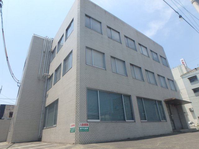 水島西常盤町　事務所ビルの外観