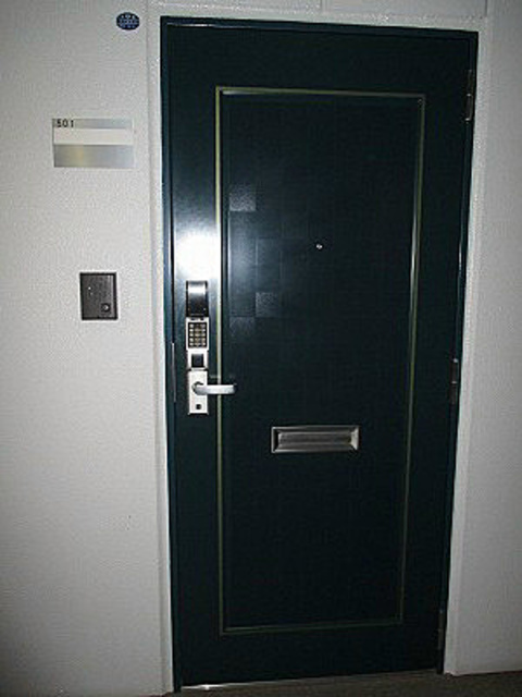 アルファビルの玄関|前回募集時の写真です。現況優先