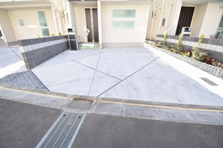 【前面道路含む現地写真】 | 現地見学や資料請求などお気軽にお問合わせ下さい
周辺環境とあわせて現地ご案内致します。