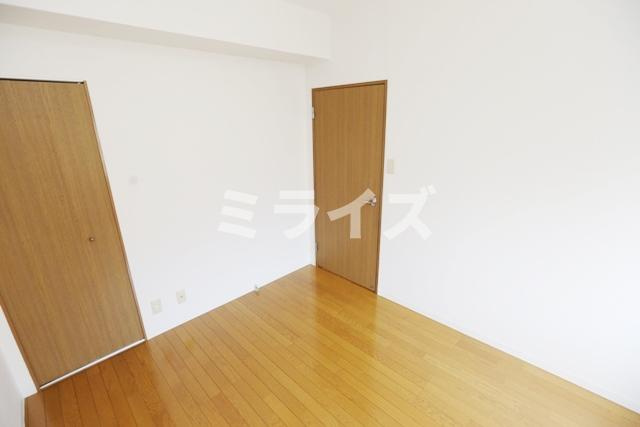 【洋室】 | RONA HYATT