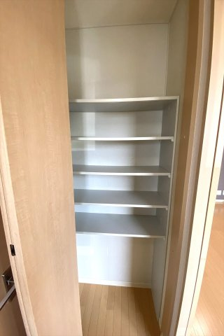 パッサーレ　壱番館の収納