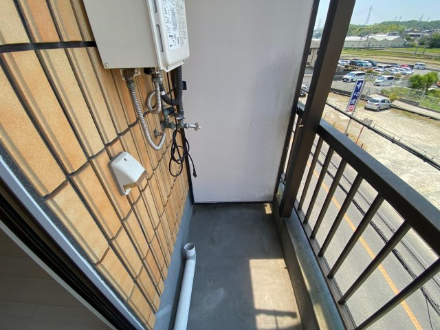 ロイヤルハイツ川西の設備