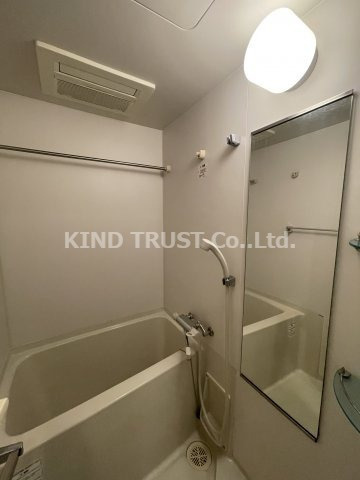 クレストフォルム大阪天満橋の浴室|ゆったり過ごせるお風呂です